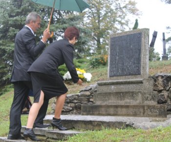 Spomienka na obete vojny a holokaustu