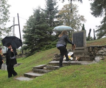 Spomienka na obete vojny a holokaustu