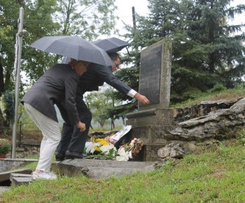 Spomienka na obete vojny a holokaustu